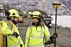Maskinfører Live L. Bertelsen og stikningsingeniør Ida Marie Bredal Pedersen er gode eksempler på ettertraktet arbeidskraft i anleggsbransjen. Foto: Hålogalandsvegen