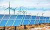 Planlegger gigantanlegg: Det finnes eksempler på hytter som både har solcellepanel og en liten vindturbin koblet opp mot et batteri. I Australia planlegger de å ta den helt ut gjennom å plassere en ny solpark og en ny vindpark sammen, koblet opp til et batteri. På sikt satser Windlab mot en utbygging som tilsvarer grunnlast-nivå i kapasitet.