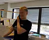 Harald Jakobsen tror hemmeligheten bak suksessen hos PlusTech ligger i hele prosessen. - God kompetanse og et bredt nettverk fører til en trygg handel, sier han. Henvendelsene foregår på telefon, e-post og personlig kundemøte.
