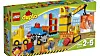 Denne byggeplassen i Duplo kan bli din, om du er den heldige vinneren i dagens julekalender.