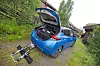 Sykkelfestet må løftes ned før man får åpnet bakluka på bilen. Her fra Beitostølen. Foto: Mathias Klingenberg