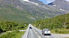 E8 gjennom Lavangsdalen går gjennom spektakulære omgivelser.