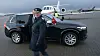 Kong Harald var fornøyd med å se de nye F-35-flyene. Foto: Eirik Helland Urke