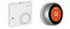 Sammenligning av en mer tradisjonell, kablet termostat og Google Nest (t.h). Bilde: Johnson Control / Google