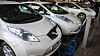 Elbiler til lading i Oslo. Panasonic, Hydro og Equinor vurderer nå å bygge en stor fabrikk i Norge for produksjon av batterier til elbiler.