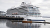 Cruiseskipet Viking Sky i Molde havn. Skipet gikk deretter videre til Kristiansund for egen maskin før det nå har forlatt også den byen etter reparasjoner. Beregnet ankomst i København er 5. april, og da skal skipet settes inn i vanlig trafikk igjen.