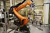 Intek jobber med finjusteringer og rorobtsamspill på fabriken før overlevering til Corvus Energy 9. september.