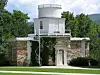 HISTORIE: Williams College tilbyr hovedfagsstudier i kjemi og matematikk. Bildet viser Hopkins Observatory, som ligger på skolens område. Det er det eldste, bevarte astronomiske observatoriet i USA.