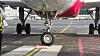 Dette AirAsia-flyet skal ha sklidd av klossen som holder fremhjulet på plass. Selskapet skylder hendelsen på synkende dekke.