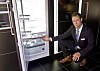 SONEKONTROLL: Ved å dele inn skuffer i kjøleskapet i ulike klimasoner varer maten opptil tre ganger lenger påstår kommunikasjonsdirektør i Bosch, Johannes Müller.