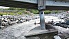 Da Baddern bru knakk 31. mai 2022, fikk reisende en omvei på 600 kilometer. To viktige årsaker til skaden var erosjon og endrede strømforhold, konkluderer Vegvesenet i sin granskning av hendelsen.