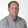 Geotekniker og geolog Arne Engen hos Norconsult sier at skred kan bli utløst av påkjenninger som skjedde for lang tid siden. Det kan gjøre det komplisert å finne årsaken til det katastrofale skredet i Gjerdrum. Foto: Norconsult