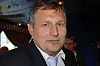 FORHANDLER: Olje- og energiminister Terje Riis-Johansen er i møter med Sveriges næringsminister om grønne sertifikater.