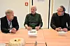 Karl Otto Jansen (Nye Aker), Dag Bøhler (HSØ) og Ståle Kristiansen (ABB) under kontraktsigneringen. Foto: ABB