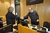 Camilla Mathiesen hilste på sin tidligere sjef Thorbjørn Thoresen i retten tirsdag.