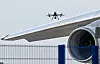 Ukrainske droner som har havnet i russiske hender, kan blir bruk i operasjoner mot Nato-land. Dronen på bildet tilhører politiet i Tyskland og blir her brukt til å undersøke et transportfly ved lufthavnen i Leipzig denne uken.