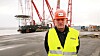 Petter Hellesen er kommandør i Forsvarsmateriells maritime kapasiteter. Han håper å berge så mye som mulig av det mekaniske, men frykter det kan bli vanskelig å redde elektronikken ombord på KNM Helge Ingstad.