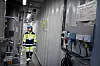 CCS-direktør Jannicke Gerner Bjerkås inne i pilotanlegget på Klemetsrud. De har valgt en teknologi fra Shell Golvar som mange andre nå ønsker å ta i bruk, men først må Gerner Bjerkås skaffe tre milliarder kroner og det er krevende. Foto: Eirik Helland Urke