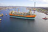 Her ankommer gigantskipet Glen Lyon Haugesund. Produksjonsskipet er 270 meter langt og 52 meter bredt, og er det største skipet som noen gang har lagt til kai ved Aibels verft.