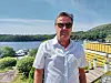 Bent Unneland er leder for Lokalsamfunnet Halsvika. Han stiller seg kritisk til at konsesjonen ble gitt rett før fellesferien, og har bedt NVE om utsatt frist. Foto: Privat