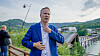 Samferdselsminister Jon-Ivar Nygård (Ap), her på befaring ved Tretten bru over Gudbrandsdalslågen, mener det i dagens situasjon ikke lenger er realistisk å følge opp alt som ligger inne i forrige regjerings NTP.