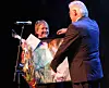 NTNU og SINTEFs teknologipris 2007 tildeles professorene Bjørn Angelsen og Hans Torp. Bildet viser Bjørn Angelsen da han tok i mot prisen.