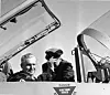 Forsvarsminister Otto Grieg Tidemand i cockpiten på en F-5 under den offisielle overleveringen på Rygge flystasjon 22. mars 1966.