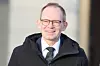 – Jeg kan ikke si jeg har registrert noe arbeid senere som har stilt vesentlige spørsmålstegn med det jeg gjorde i oppgaven, sier forsknings- og høyere utdanningsminister Oddmund Løkensgard Hoel om sin masteroppgave om målstriden midt på 1800-tallet.