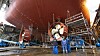 Ulstein Verft har foreløpig nok å gjøre, blant annet med kabelskipet Nexans Aurora. Byggeoppdraget har gitt kontrakter til mange lokale leverandører, balnt dem Brunvoll, som har levert azimuthpropeller.