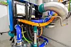 Kongsberg Energy Lab har utvidet hybridlaboratoriet sitt til også omfatte hydrogen. Ballard har levert brenselcellen på 30 kW. Fra februar 2019 har laben vært i full drift. I april åpnet Sintef Ocean og ABB et utvidet laboratorium i Trondheim som også har inkludert brenselcelle og hydrogen. Foto: Geir Christensen/Kongsberg Maritime AS
