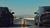 Faraday Future-prototypen i det som virker som en dragraceduell med Tesla Model X.