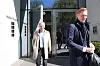 Styreleder Dag Teigland i Tekna (t.v.) sier at de produserer lite wolframpulver til 3D-printing for tiden. Finansdirektør Espen Schie i forgrunnen.