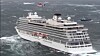 Det var 1373 personer om bord på Viking Sky. Evakuering via livbåter og andre fartøy var umulig. 470 ble reddet med helikopter.