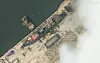 Et satellittbilde som viser den nye, nordkoreanske jageren på skipsverftet i Chonggjin, en drøy uke før den ble forsøkt sjøsatt. Foto fra 18. mai 2025.