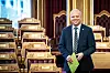 Finansminister Trygve Slagsvold Vedum lover strømstøtte også neste år. Her under en spørretime i januar.