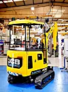 JCB anslår at servicekostnadene reduseres med 70 prosent på deres elektriske minigraver, sammenlignet med en tilsvarende dieselmaskin. Foto: JCB