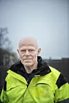 Etter å ha brukt fem år på å kjempe for sine avtalte rettigheter, er Jørn Arild Pettersen glad han hadde NITO i ryggen. Advokathjelp var nødvendig for å få kommunen i tale. Foto: Luca Kleve Ruud