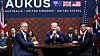President Joe Biden var vert for et møte med Australias statsminister Anthony Albanese (t.v.) og Storbritannias statsminister Rishi Sunak på marinebasen Point Loma i San Diego i California mandag.