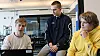 Herman Green Dahle (t.v), Djordje Veljkovic og Henrik Vevatnet holder på å programmere en dronemotor.
