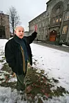 SØKENDE: Professor Arne Halaas ved NTNU vil etter all sannsynlighet selge sine aksjer i Fast til Microsoft ¿ for en god slump penger. Men han eier fortsatt 6,5 prosent i et annet søkeselskap, Interagon AS.