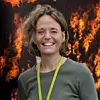 Anne Steen-Hansen, professor i brannteknikk ved NTNU og sjefsforsker på Rise Fire Research. Hun forteller at de ser på brannhemmere som ikke er helseskadelige, i samarbeid med svenske forskere. Foto: Joachim Seehusen