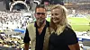 – Meg og min mann Espen er her på AC/DC-konsert på Dodger Stadium i Los Angeles, sier Ann-Christin Andersen. Hun er glad i musikk og spesielt blues, og derfor deltar hun hvert år på Notodden Bluesfestival, der hun arrangerer et bluesbusiness-seminar med kjente foredragsholdere. Foto: Privat