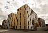Lerkendal studentby er offisielt åpnet. Prosjektet omfatter nybygging av 612 hybelenheter fordelt på seks blokker i fem til syv etasjer ved Lerkendal stadion.Totalt omfang er 18.500 kvadratmeter organisert i parleiligheter og bofellesskap med 6 personer. Blokkene er bygget som passivhus. FOTO: SCANPIX