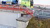 Strömsundsbron längs E45 är helt avstängd efter en olycka med en tung transport.