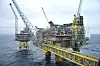 En brann hos Hitachis fabrikk i Finland, gjør at leveransen av transformatorer til Oseberg kraft fra land blir forsinket. Prosjektet skal nå ikke være klart før i slutten av 2027.