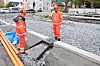Tore Braaten f.v. Kirstine Laukli og Thomas Holst er spente på hvordan oppfinnelsen fungerer når vegen åpner om et drøyt år.