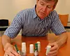 PUSLESPILL: - Det er mange små biter som skal på plass, produktet skal se ordentlig ut, og det må ikke minst være robust for å kunne brukes i industriell sammenheng, sier utviklingsingeniør Erik Hardeng hos Kitron Development.