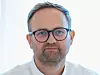 – Vi vurderer løpende batteriløsninger for det norske markedet, sier Gaute Haaversen-Westhassel i Tibber. Foto: Stian Frøysang