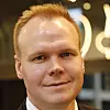 André Risholm har siden 2019 jobbet for å ta i bruk ammoniakk som drivstoff på skip. Nå ser han ut til å nærme seg målet. Foto: Tore Stensvold