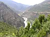 Statkraft har leid inn ekstern ekspertise for å finne årsaken til at tre personer omkom på et vannkraftprosjekt i Albania i forrige uke.